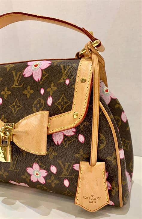 murakami cherry louis vuitton